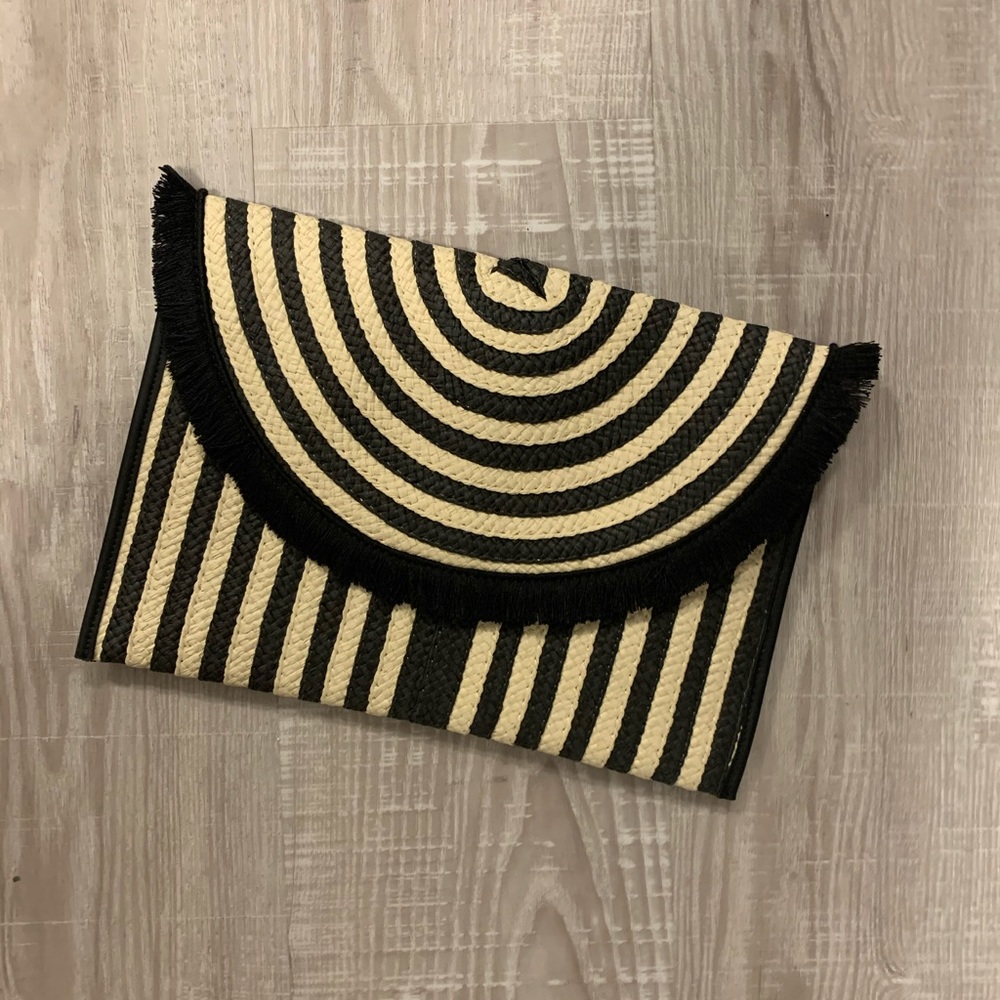 Stella & Dot clutch